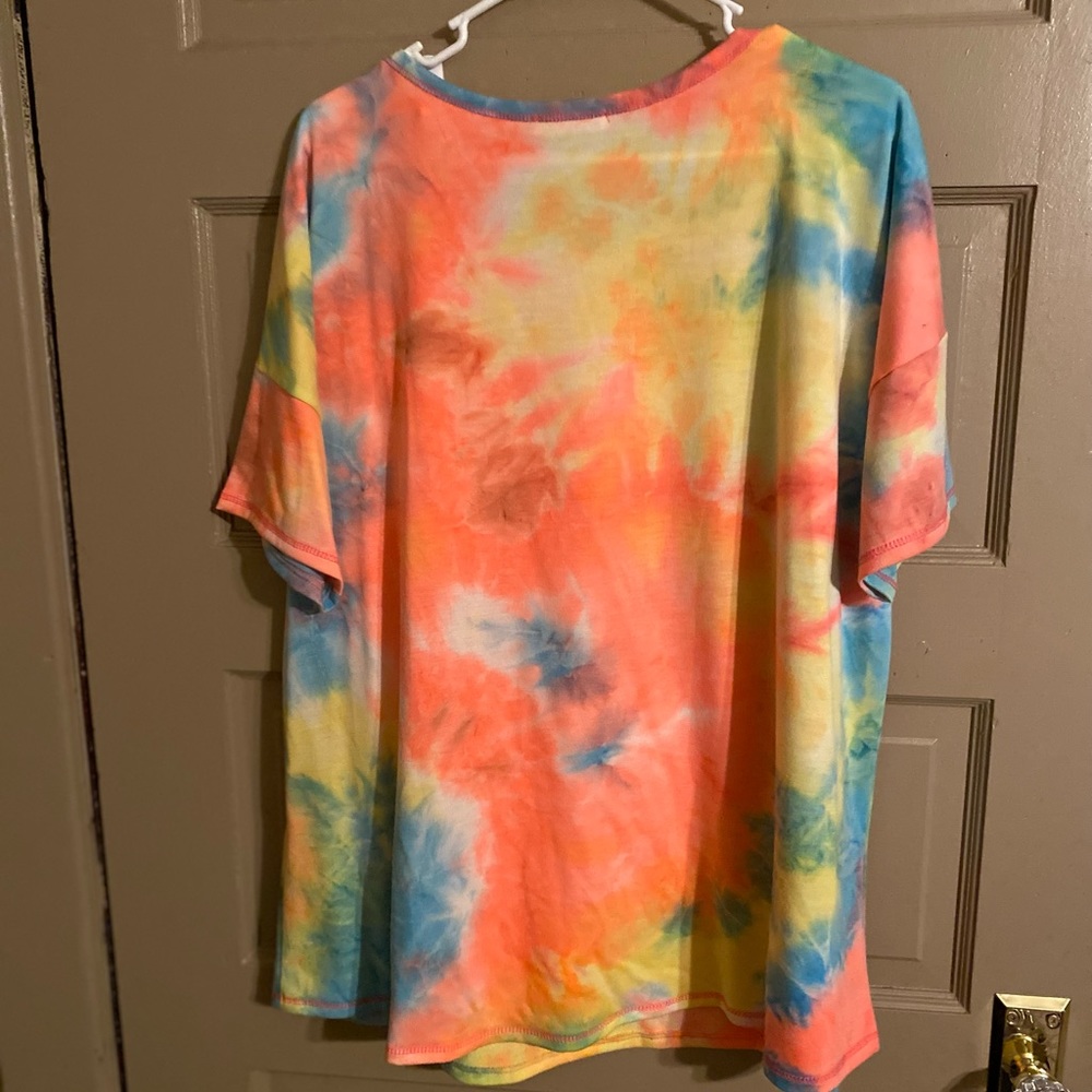 Chic Soul tie dye shirt
